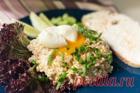 Завтрак с редакцией: сырная овсянка с яйцом пашот. Кулинарные статьи и лайфхаки