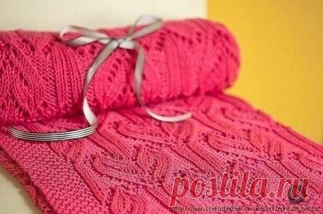 Яркий плед спицами: искусство уюта