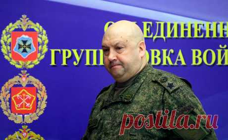 FT сообщила о задержании генерала Суровикина. FT со ссылкой на источники утверждает, что Суровикин задержан из-за возможной связи с мятежом ЧВК «Вагнер». Дочь генерала информацию о задержании отца опровергла