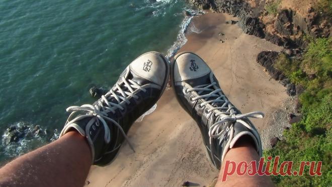 Сигила «Шаги странника» Примечание Элеонора Ример Пара бинарных сигил для осознанного перемещения по миру. Каждый шаг ? это призывание. Каждый путь ? это зеркало. Движение ? это разгов