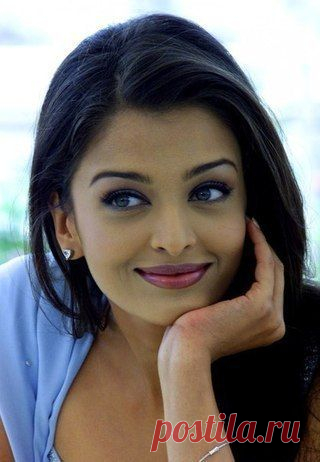 Радуйтесь жизни... Смейтесь от счастья...
Улыбок не прячьте... назло всем несчастьям...
Живите, любите, безумно и страстно...
Грустить не спешите... ведь жизнь так прекрасна!!!
  
Джеймс Ласт — Жизнь прекрасна