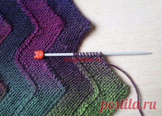 Покрывало "Зиг-заг" спицами | Империя Дам