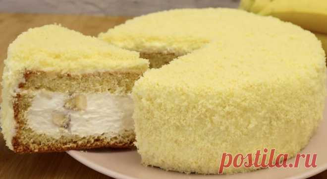 «Ну какой же он вкусный, а готовится просто-просто»: нежный торт из простых ингредиентов