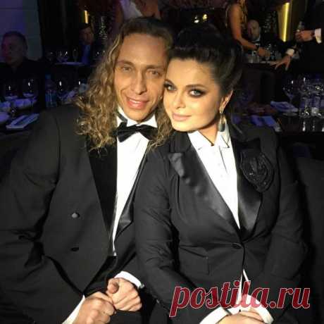 Наташа Королева и Тарзан спели на дне рождения сына: как отметил 16-летие Архип Глушко