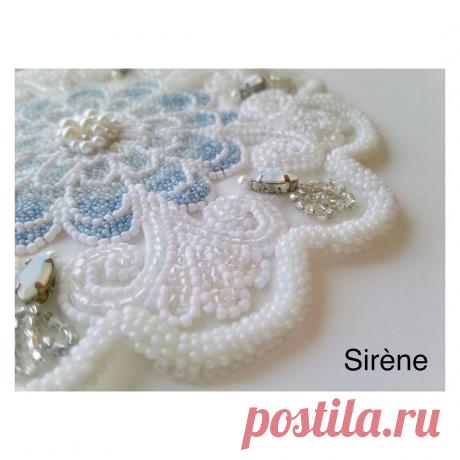 Публикация Kayoko Furuya в Instagram • Июн 22 2017 в 10:03 UTC 184 отметок «Нравится», 9 комментариев — Kayoko Furuya (@sirene_broderie) в Instagram: «爽やか配色♡ . #オートクチュール刺繍 #リュネビル刺繍 #ビーズ刺繍 #フラワーモチーフ #刺繍部 #ハンドメイドアクセサリー #刺繍アクセサリー #luneville…»