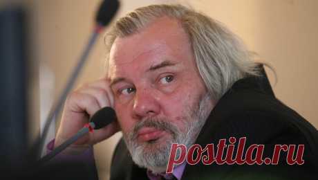 Петербург будущего: ругань потомков и новые архитектурные доминанты Нужны ли городу новые архитектурные доминанты, почему нельзя выдавить машины из центра Петербурга, как сочетать интересы жителей города с многочисленными туристами? На эти и другие вопросы DP.RU ответил директор Санкт-Петербургского государственного казённого учреждения "Научно-исследовательский и проектный центр Генерального плана Санкт-Петербурга" Юрий Бакей. Интервью прошло в рамках проекта "Петербург: наследие будущего".