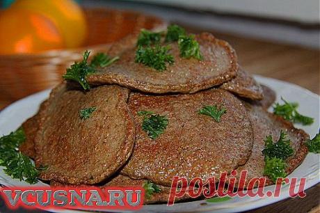 Оладьи из куриной печени - пошаговый кулинарный рецепт VCUSNA.RU