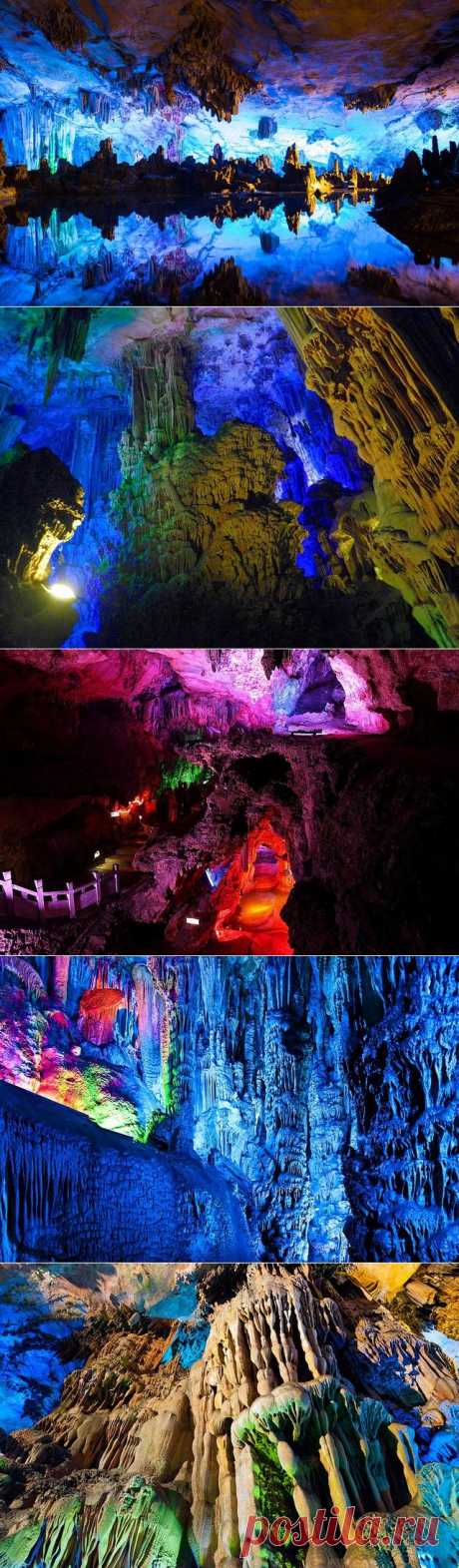 Пещера Тростниковой Флейты (Reed flute cave), Китай