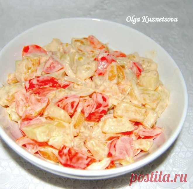 Салат с жареным кабачком..