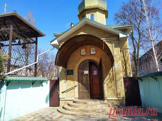 Почему верба символ вербного воскресенья
Все знают, что верба – это один из символов Вербного воскресения. Верующие христиане в праздник с самого утра идут в храмы для освещения вербной лозы, которую потом приносят домой, кладут возле домашнего иконостаса и хранят в течение всего года до следующего праздничного дня. Но при этом мало кто из нас задумывается над тем, почему именно […]
Читай дальше на сайте. Жми подробнее ➡