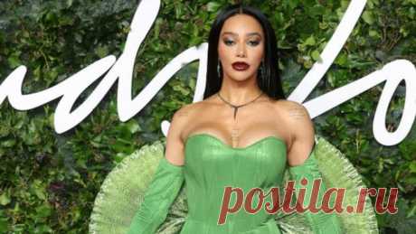&quot;Она показывает, как нужно менять мир&quot;. Cosmopolitan в Британии впервые разместил на обложке модель-трансгендера - BBC News Русская служба