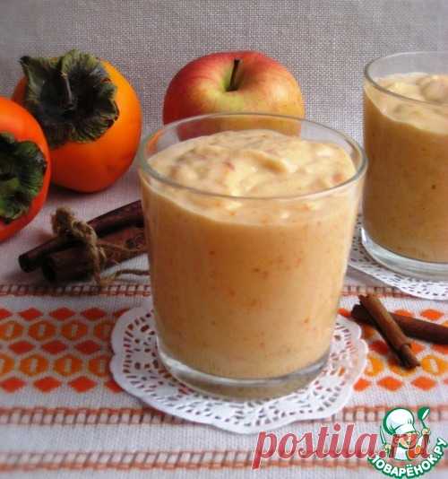 Пряное смузи с хурмой и яблоком – кулинарный рецепт