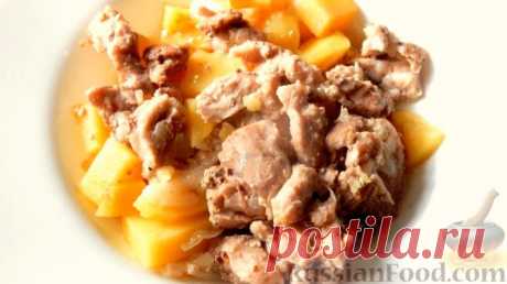 Рецепт: Жаркое из свинины с картофелем (в горшочке) на RussianFood.com