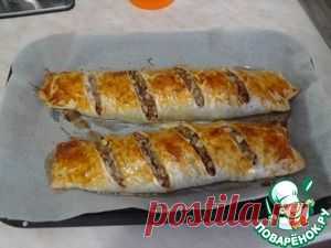 Штрудель с яблоком, грушей и бананом - кулинарный рецепт