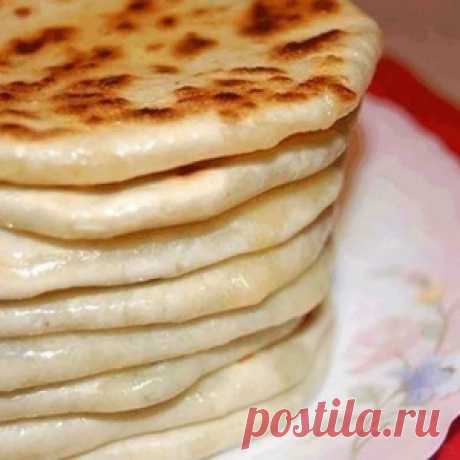 Как приготовить стопку ароматных лепешек за полчаса