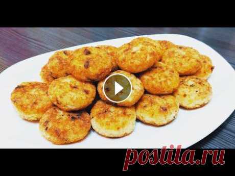 НЕЖНЕЙШИЕ РИСОВЫЕ КОТЛЕТЫ! Покоряют с первого Вкуса! Ингредиенты: Сыр - 60 гр Рис - 500 гр ( отварной ) Картофель - 300 гр ( отварной ) Лук обжаренный - 1 шт Чеснок - 1 зубчик 2 куриных белка или 1 яйцо ...