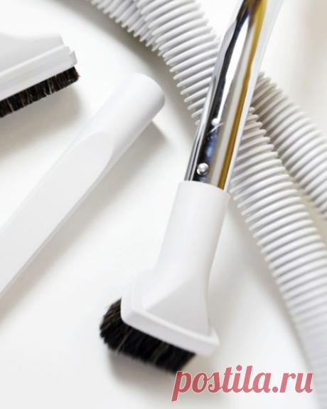 Как вытащить пыль из узких щелей