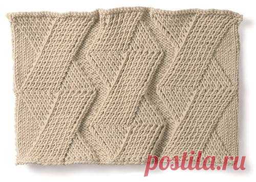Рельефный узор.
Схема и описание: http://knit.org.ua/uzory/kosy-i-zhguty/pop-art