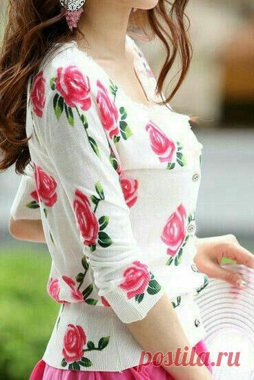 Что такое счастье? Где оно живёт? В самых лучших встречах, когда кто то ждет... В самых близких людях - тех, что очень любят... В самых тёплых фразах - тех, что утром будят... В доброте, улыбке и цветах красивых... В новостях приятных и глазах счастливых... (с)