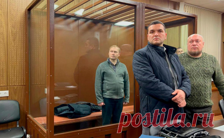 Суд арестовал замглавы подмосковного Фрязино за взятку. Тверской районный суд Москвы отправил под стражу заместителя главы подмосковного города Фрязино Дмитрия Медведева за получение взятки.