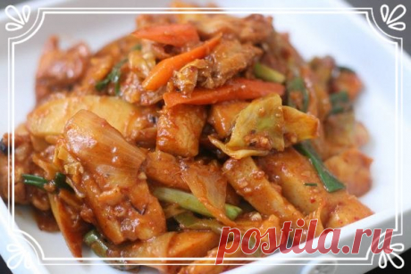 Острая курица «Хе» с болгарским перцем 

Корейское блюдо для любителей остренького. Острый салат с морковью и луком, мясом или рыбой, жгучими приправами. 

Ингредиенты: 
Показать полностью…