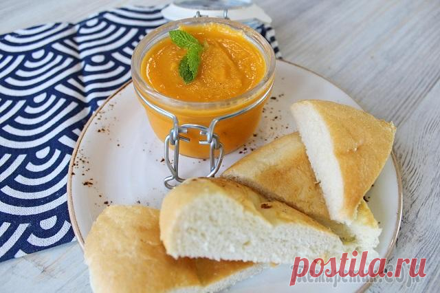 Икра из кабачков в мультиварке Всем привет! Есть у меня любимый рецепт икры и сегодня хочу им поделиться с Вами. Помимо того, что это вкусно, тут куча овощей! Из этого количества ингредиентов получилась чуть больше чем 0.5 л. банка...