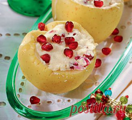 Яблоки, запеченные с творогом и гранатами, десерт. Пошаговый рецепт с фото на Gastronom.ru