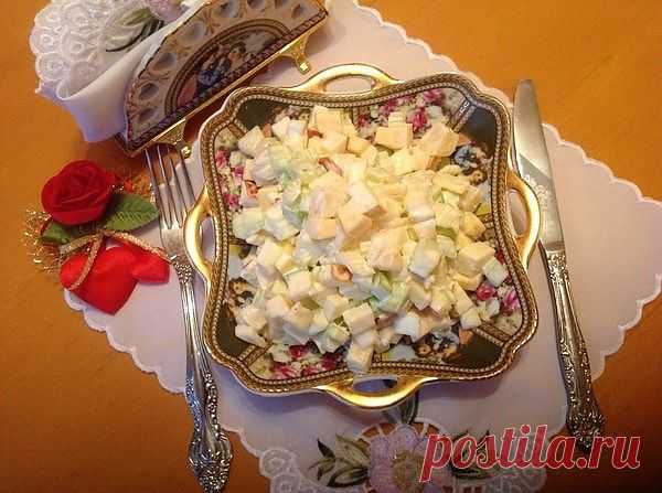 Салат с сельдереем, ананасом и сыром - рецепт с фото - салат с сельдереем, ананасом и сыром - как готовить: ингредиенты, состав, время приготовления - Леди@Mail.Ru
