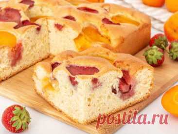 Пирог с клубникой и абрикосами — рецепт с фото пошагово