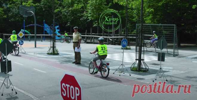 Как учатся в Германии правнуки побеждённых: учитель начальных классов решает судьбу ребёнка Статья автора «👨‍👩‍👧‍👧 ЦСО  «Хочу Учиться»» в Дзене ✍: Ни одна нация, произнесённая вслух, не вызовет в русском сердце такой реакции, как «немец». Наши отношения всегда были особенными.