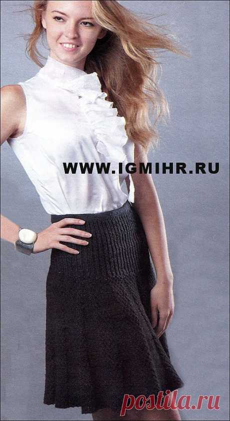 Черная юбка на кокетке и с клиньями.