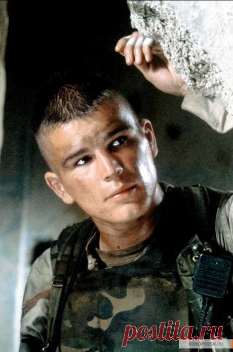 Джош Хартнетт