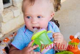 Ребенок часто болел, а когда родители узнали причину, то подняли на уши всю страну И на его месте каждый поступил бы так же
Простая канадская семья с «говорящей» фамилией О’Канада (O’kanada) жила мирно и спокойно. Пока их полуторогодовалый сын не стал постоянно болеть. Желудок, рвот…