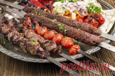 Рано солить и долго замачивать. Главные ошибки при приготовлении шашлыка Рассказываем о кулинарных промахах в приготовлении главного майского блюда — шашлыка.