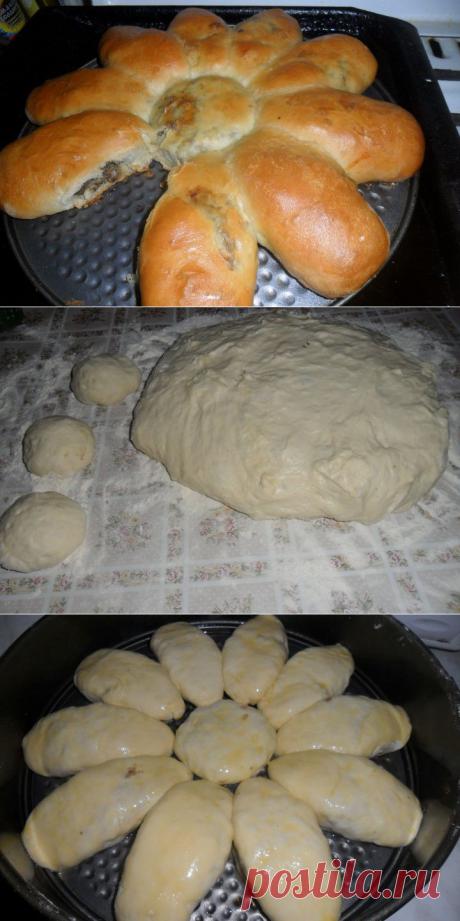 (+1) тема - Пирожок-лепесток на дрожжевом тесте из кефира | Любимые рецепты