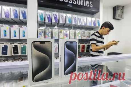 Назван самый критикуемый пользователями iPhone. Актуальный iPhone 15 Pro получил худшие отзывы пользователей в истории линейки флагманов Apple. Специалисты PerfectRec выяснили, что высшую оценку в пять баллов iPhone 15 Pro поставили 73 процента пользователей. Для сравнения, 76 процентов пользователей поставили пять баллов смартфону iPhone 14 Pro.