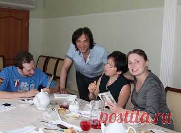 Встреча с однокурсниками в Ижевске... Какие же они веселые))