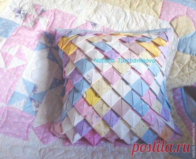 Основы пэчворка: шьем наволочку из уголков