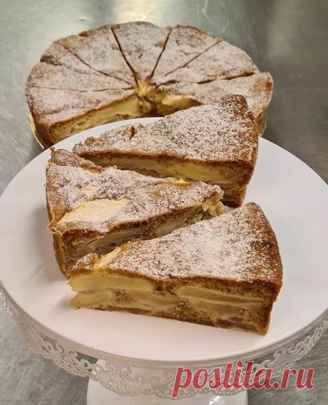 Кондитер Александр Селезнев поделился своим рецептом шарлотки: "Получилось нереально!" | 7я.ру | Яндекс Дзен