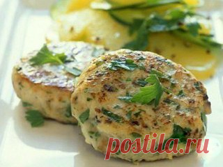 5 рецептов ПП-котлеток, которые с одинаковой пользой можно кушать как утром, так и вечером...

А еще они очень вкусные!

1. Овсяные котлетки - универсальное ПП-блюдо, которое можно есть как на завтрак, так и на ужин!
Показать полностью…