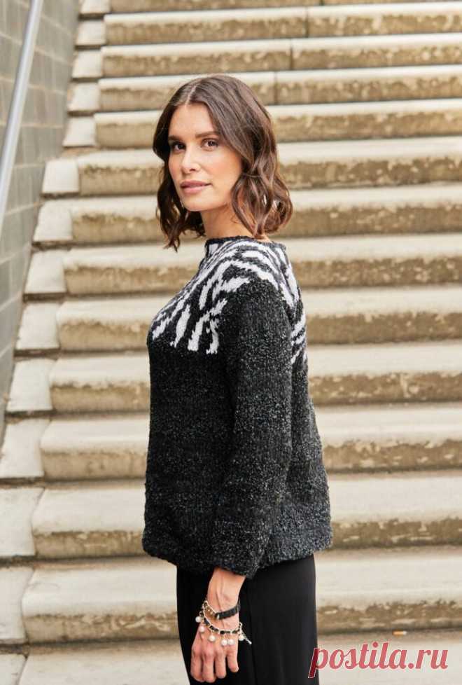 Elegant Women's Black-and-White Jacquard Pullover: Comprehensive Knitting Guide