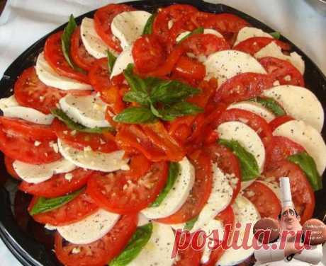 Рецепт салата Капрезе с моцареллой | Sous-Chef.ru - готовить нужно вкусно