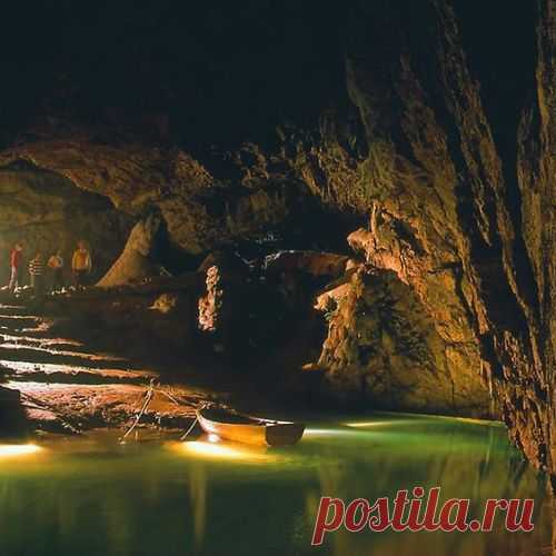 Невероятные подземные реки и озёра