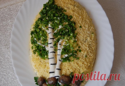 Салат с черносливом.
ЗДЕСЬ-- http://www.russianfood.com/recipes/bytype/?fid=772