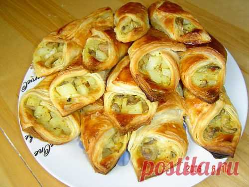 "Кулёчки" с сырно-картофельно-грибной начинкой. /