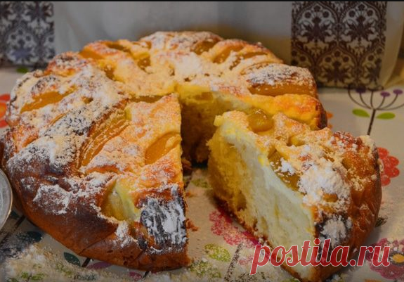 Рецепт «на каждый день»: пирог получается очень вкусным, воздушным и легким