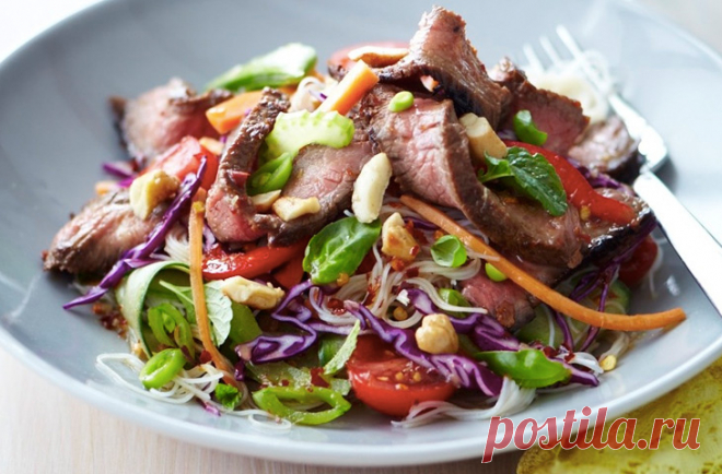 Шедевральные салаты со стейком | Журнал 
