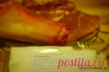 Вот любят славяне продукты из свиной рульки. Это и &quot;печено колено&quot; у  чехов, и &quot;фляк&quot; у поляков, зельцы с холодцами у восточных славян. Ну а немцы (которые по последним генетическим исследованиям тоже  относятся  к славянской гаплогруппе) делают свои вкуснейшие  сальтисоны (зельдесон, сольтизон - трудности перевода ). Не обойдем и мы в своих рецептах это отличное и недорогое сырье для домашних колбас.   &gt;&gt;&gt;&gt;&gt;&gt;&gt;