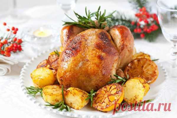 Запеченная курица с чесноком на Новый год