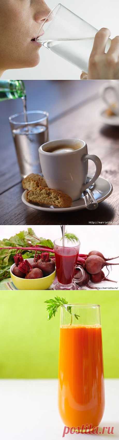 ВОДА и полезные соки: свекольный и морковный с капустой и яблоком.